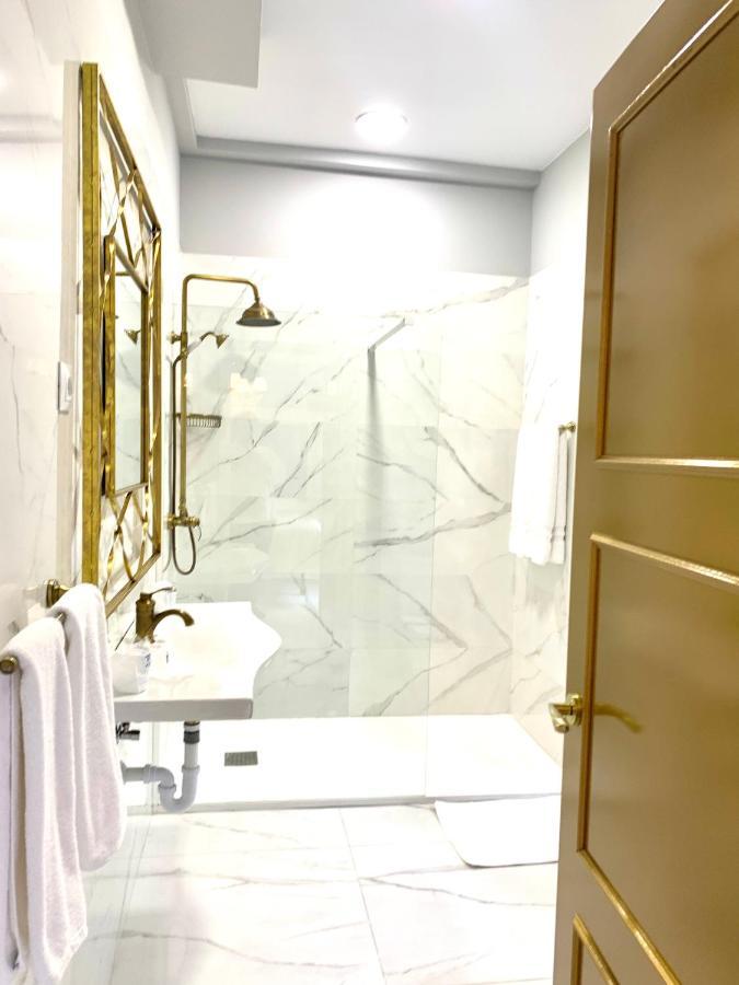 Hostal Boutique Puerta Del Sol Torrelavega Dış mekan fotoğraf