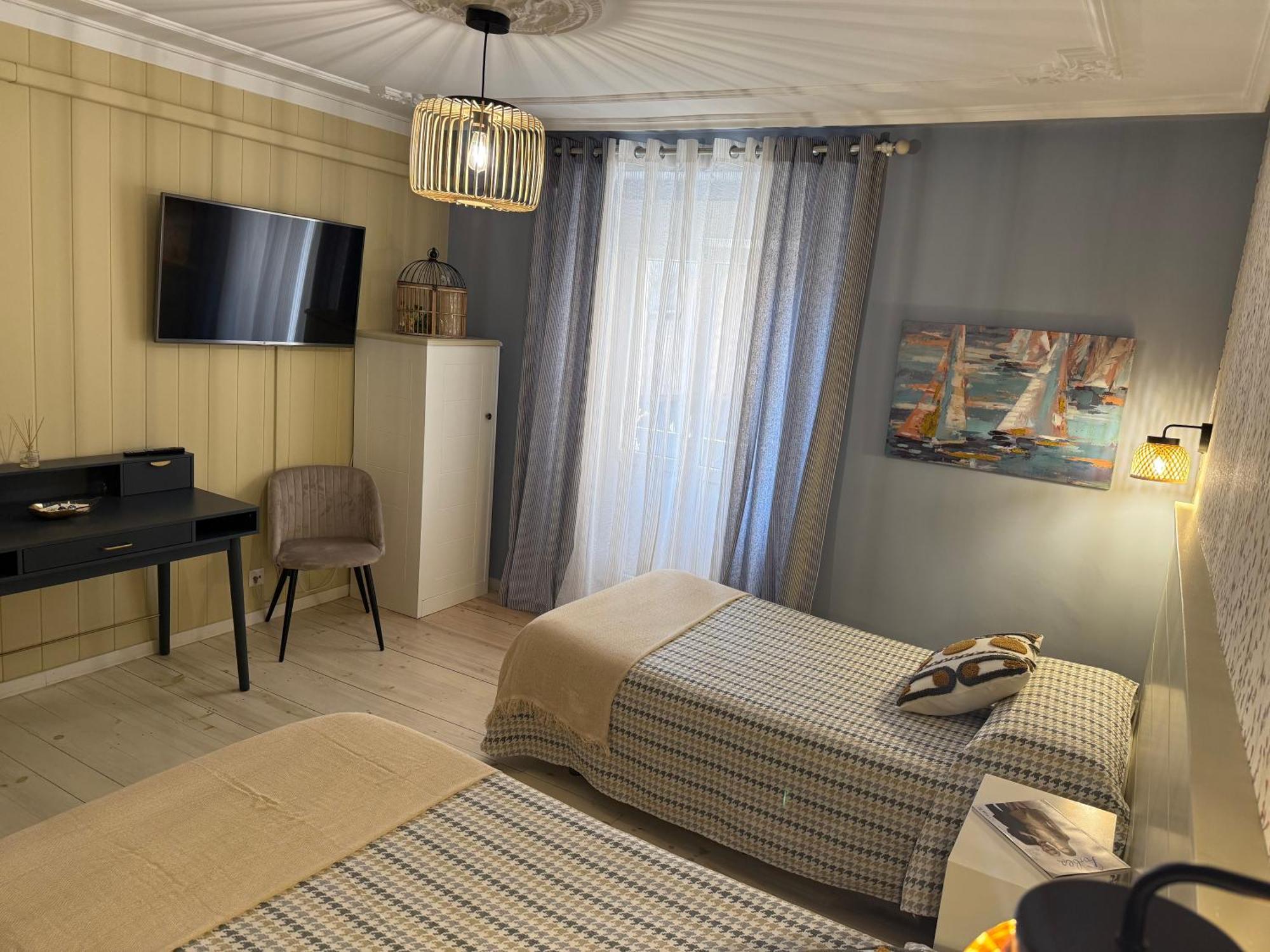 Hostal Boutique Puerta Del Sol Torrelavega Dış mekan fotoğraf