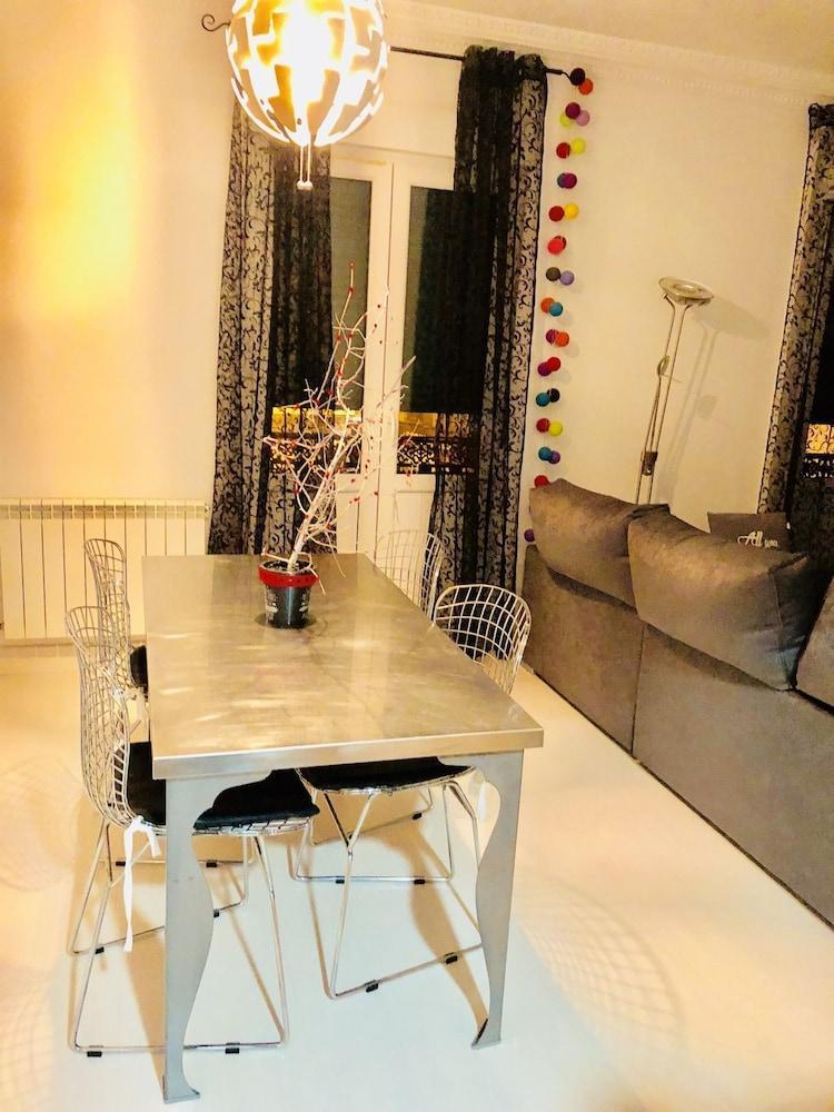 Hostal Boutique Puerta Del Sol Torrelavega Dış mekan fotoğraf